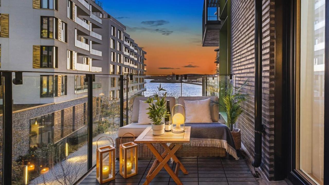 Exclusive Apartment, Sea View To Oslo Fjord, Located On Water In Oslo Center Екстериор снимка